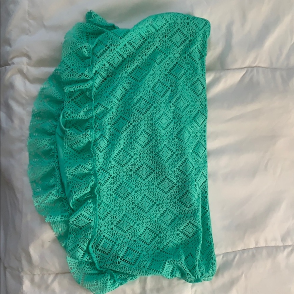 Matching turquoise skirt bottom